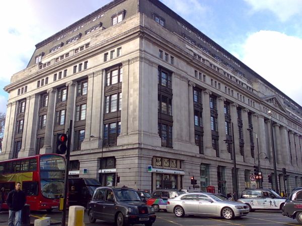 Victoria House